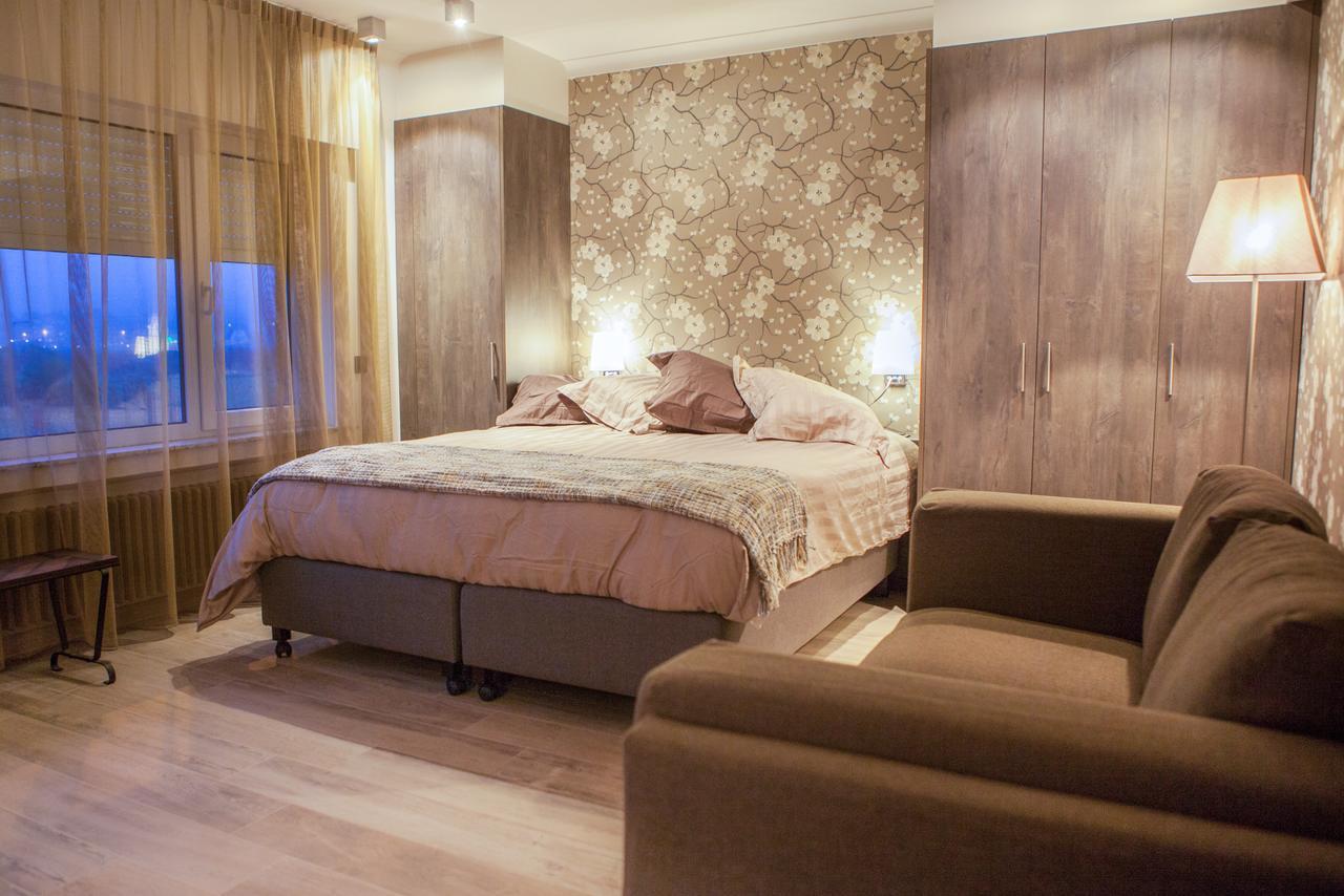 Sable D'O -Vlak Aan De Zee- Bed and Breakfast Mariakerke  Exteriör bild