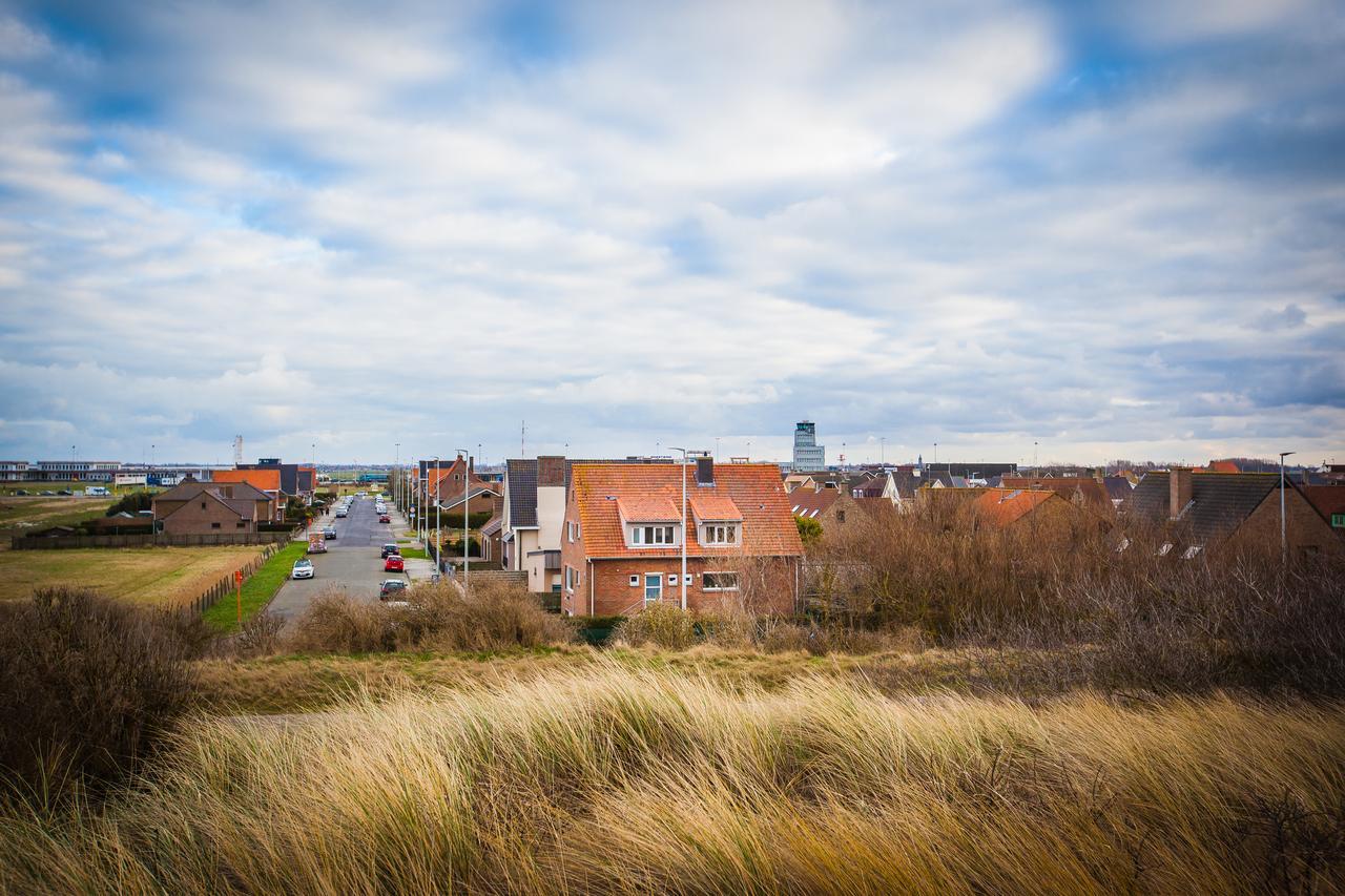 Sable D'O -Vlak Aan De Zee- Bed and Breakfast Mariakerke  Exteriör bild
